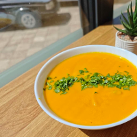 *Krem z batata z chili (vege)
