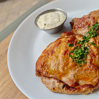 *Karkówka grillowana (180g) +DIP
